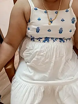 Snapshot of silk_rose05 chatting on 03/21/26, 09:03 silk rose05 online show from 03/21/26, 09:03