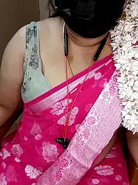 Snapshot of silk_rose05 chatting on 03/29/26, 04:41 silk rose05 online show from 03/29/26, 04:41