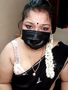 Snapshot of silk_rose05 chatting on 03/31/26, 05:37 silk rose05 online show from 03/31/26, 05:37