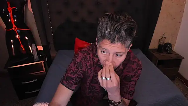 Kali Panther online show from 04/16/26, 09:39