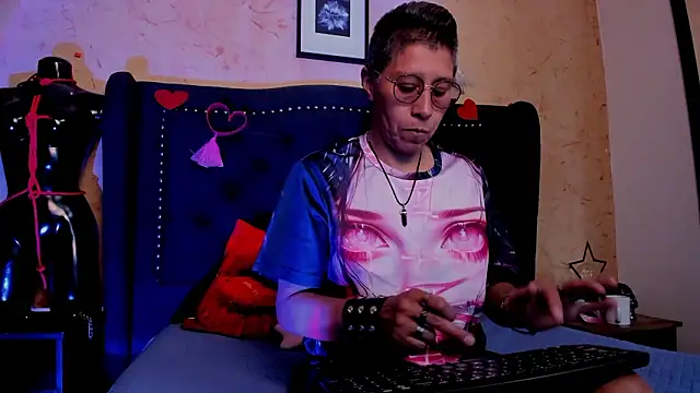 Snapshot of Kali_Panther chatting on 02/28/26, 07:35 Kali Panther online show from 02/28/26, 07:35