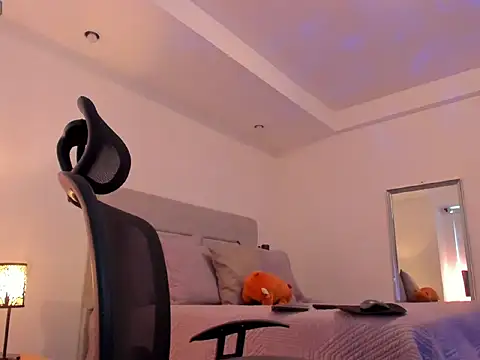 Snapshot of chris_morgan7 chatting on 02/18/26, 07:32 chris morgan7 online show from 02/18/26, 07:32