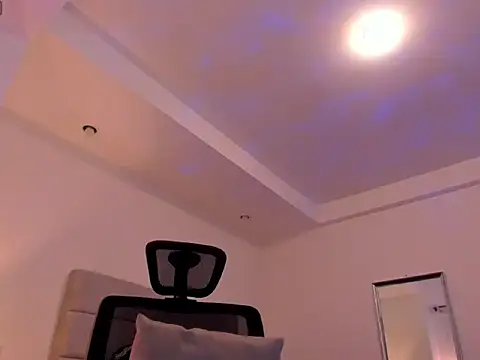 Snapshot of chris_morgan7 chatting on 02/25/26, 02:12 chris morgan7 online show from 02/25/26, 02:12