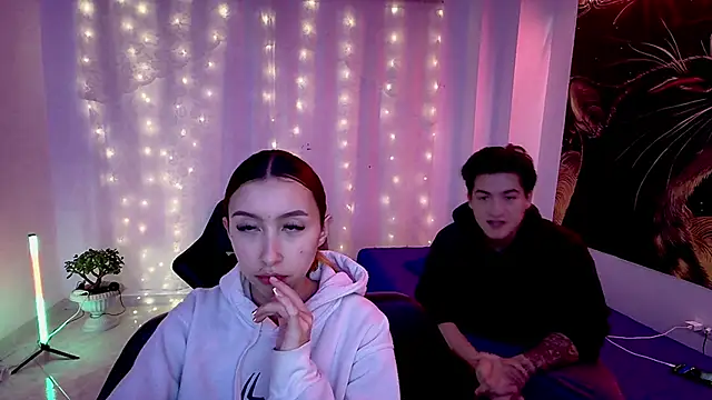 RoseSinsDonViktor online show from 03/25/26, 11:31