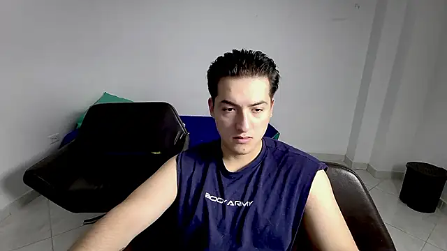 Snapshot of RoseSinsDonViktor chatting on 02/12/26, 10:15 RoseSinsDonViktor online show from 02/12/26, 10:15