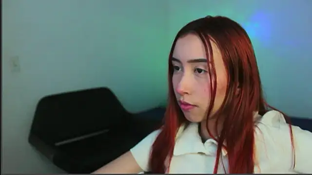 Snapshot of RoseSinsDonViktor chatting on 02/20/26, 03:47 RoseSinsDonViktor online show from 02/20/26, 03:47