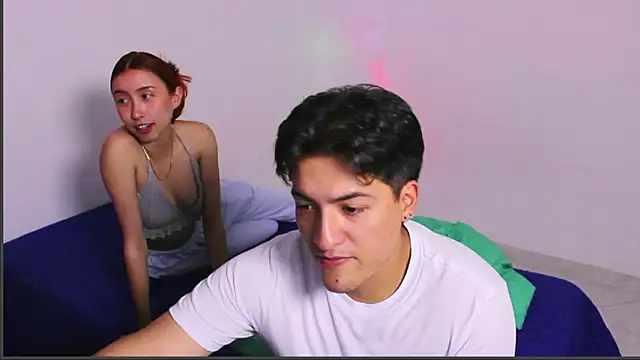 Snapshot of RoseSinsDonViktor chatting on 02/13/26, 06:52 RoseSinsDonViktor online show from 02/13/26, 06:52