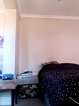 Snapshot of sexykajol2001 chatting on 02/19/26, 11:51 sexykajol2001 online show from 02/19/26, 11:51