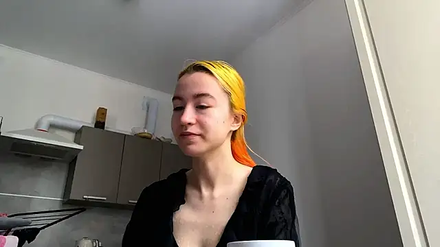 EmilyHein online show from 02/16/26, 06:12