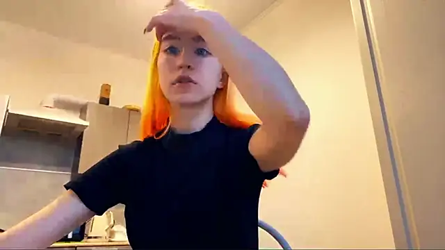 EmilyHein online show from 02/25/26, 03:12