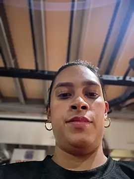 Snapshot of LunaHeat chatting on 02/12/26, 03:01 LunaHeat online show from 02/12/26, 03:01