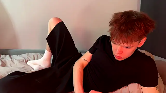 Snapshot of Kevin_bucks chatting on 02/28/26, 02:50 Kevin bucks online show from 02/28/26, 02:50