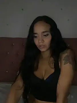 Maria x Alejandra online show from 05/03/26, 03:11