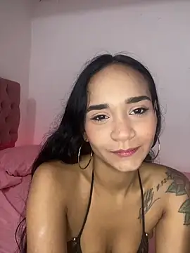 Maria x Alejandra online show from 03/08/26, 09:18