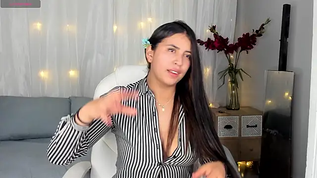 blush bloom online show from 03/30/26, 08:21