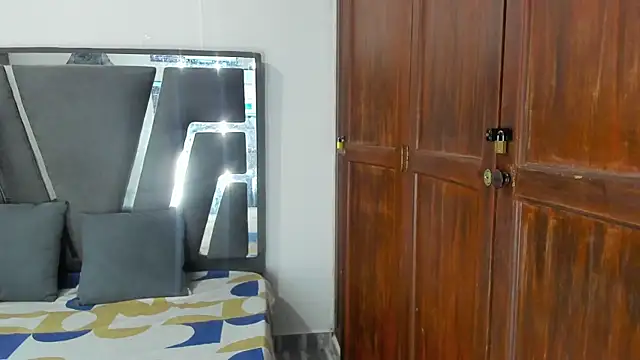 Sophiia88 online show from 03/24/26, 12:27