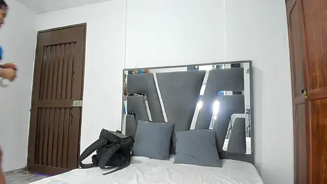 Sophiia88 online show from 04/11/26, 08:56