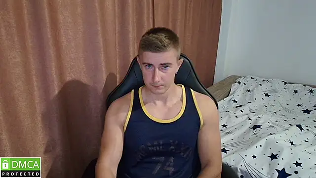 Snapshot of TodMusclePower9 chatting on 05/01/26, 05:07 TodMusclePower9 online show from 05/01/26, 05:07