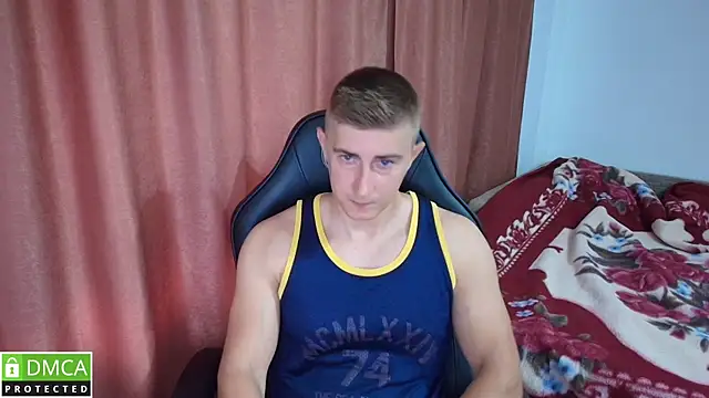 Snapshot of TodMusclePower9 chatting on 06/12/26, 09:18 TodMusclePower9 online show from 06/12/26, 09:18