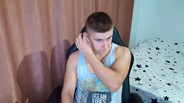 TodMusclePower9 online show from 02/05/26, 04:52