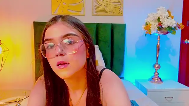 KeniaCarterr online show from 02/11/26, 02:00