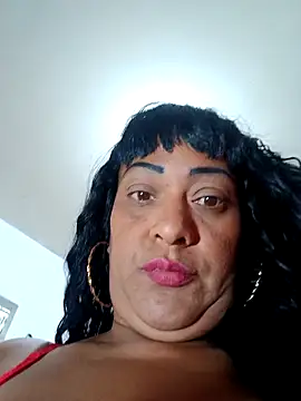 Snapshot of SabrinaColin chatting on 02/09/26, 02:37 SabrinaColin online show from 02/09/26, 02:37