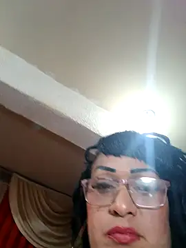 Snapshot of SabrinaColin chatting on 02/26/26, 03:50 SabrinaColin online show from 02/26/26, 03:50