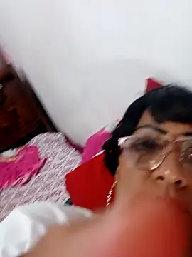 Snapshot of SabrinaColin chatting on 02/19/26, 01:30 SabrinaColin online show from 02/19/26, 01:30