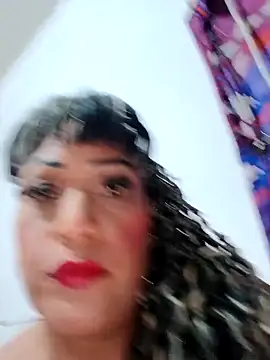 Snapshot of SabrinaColin chatting on 06/19/26, 01:22 SabrinaColin online show from 06/19/26, 01:22