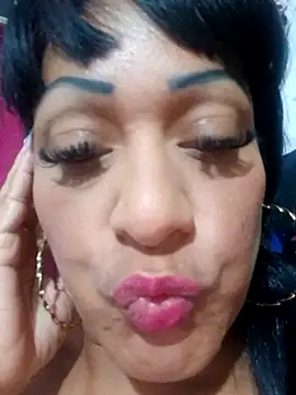 Snapshot of SabrinaColin chatting on 05/31/26, 03:56 SabrinaColin online show from 05/31/26, 03:56