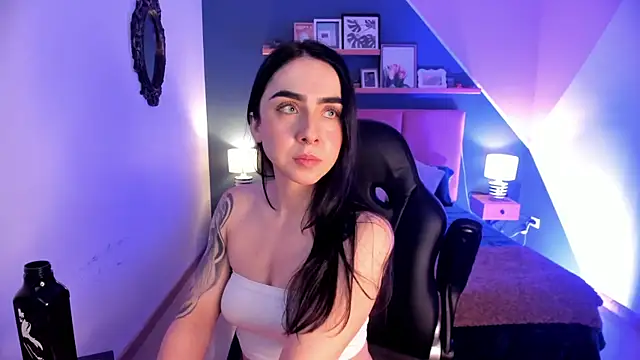 Snapshot of Luna_tagliaferri chatting on 07/10/26, 07:14 Luna tagliaferri online show from 07/10/26, 07:14