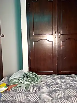  ChloeRed online show from 04/15/26, 02:10