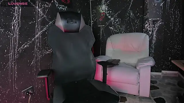 SalvatoreBenford online show from 02/25/26, 08:08