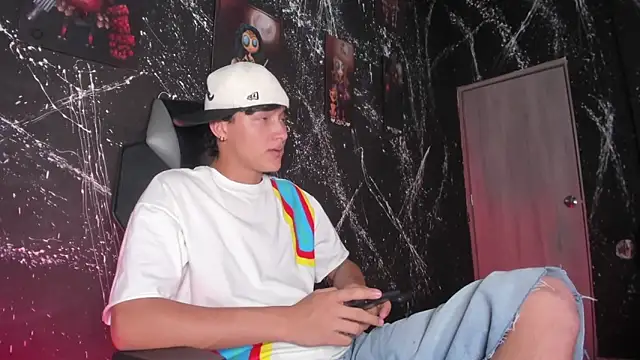 SalvatoreBenford online show from 02/11/26, 08:09