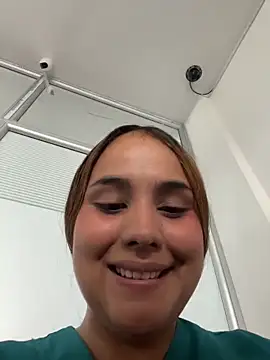 Snapshot of Noa_Harper- chatting on 03/12/26, 08:35 Noa Harper- online show from 03/12/26, 08:35