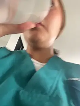 Snapshot of Noa_Harper- chatting on 02/27/26, 08:19 Noa Harper- online show from 02/27/26, 08:19