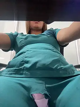 Snapshot of Noa_Harper- chatting on 03/22/26, 09:27 Noa Harper- online show from 03/22/26, 09:27