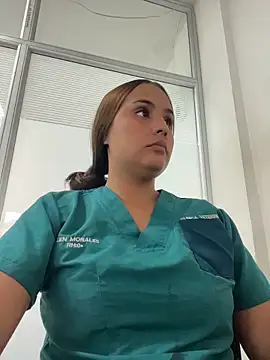 Snapshot of Noa_Harper- chatting on 03/05/26, 08:49 Noa Harper- online show from 03/05/26, 08:49