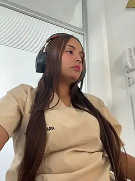 Snapshot of Noa_Harper- chatting on 03/06/26, 08:48 Noa Harper- online show from 03/06/26, 08:48