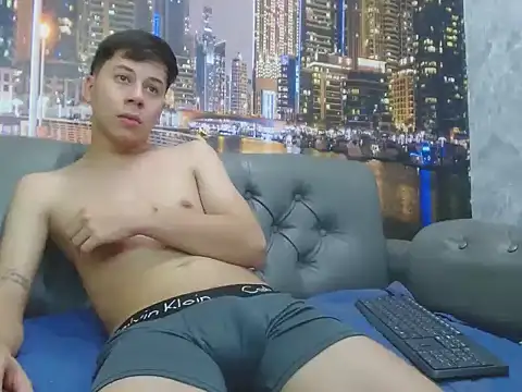 santiago xxxcol online show from 02/28/26, 11:26