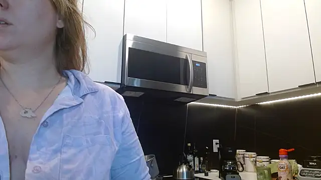 HazelSkyesChat online show from 08/02/26, 03:31