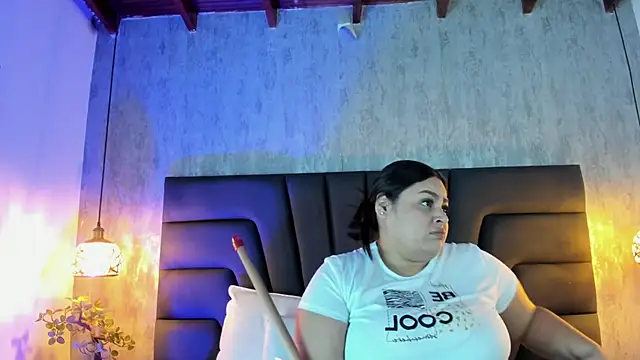 Maya curvy online show from 03/08/26, 05:05