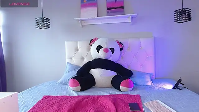 VelvetRosss online show from 04/09/26, 07:31