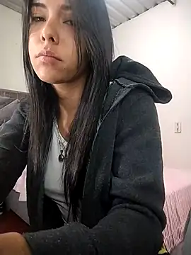 VelvetRosss online show from 04/15/26, 05:06