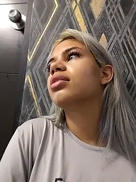 Snapshot of AlanaHouston chatting on 02/26/26, 12:16 AlanaHouston online show from 02/26/26, 12:16