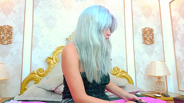 AlanaHouston online show from 03/04/26, 12:13