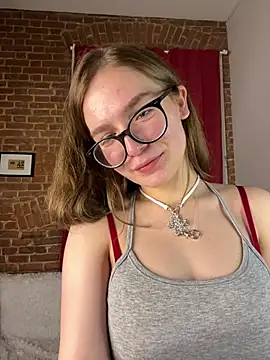 MyKittySayMeow online show from 03/29/26, 10:00