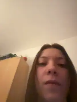 SofieKayla online show from 02/11/26, 07:36