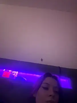 SofieKayla online show from 02/04/26, 09:10