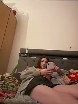 SofieKayla online show from 02/08/26, 06:27